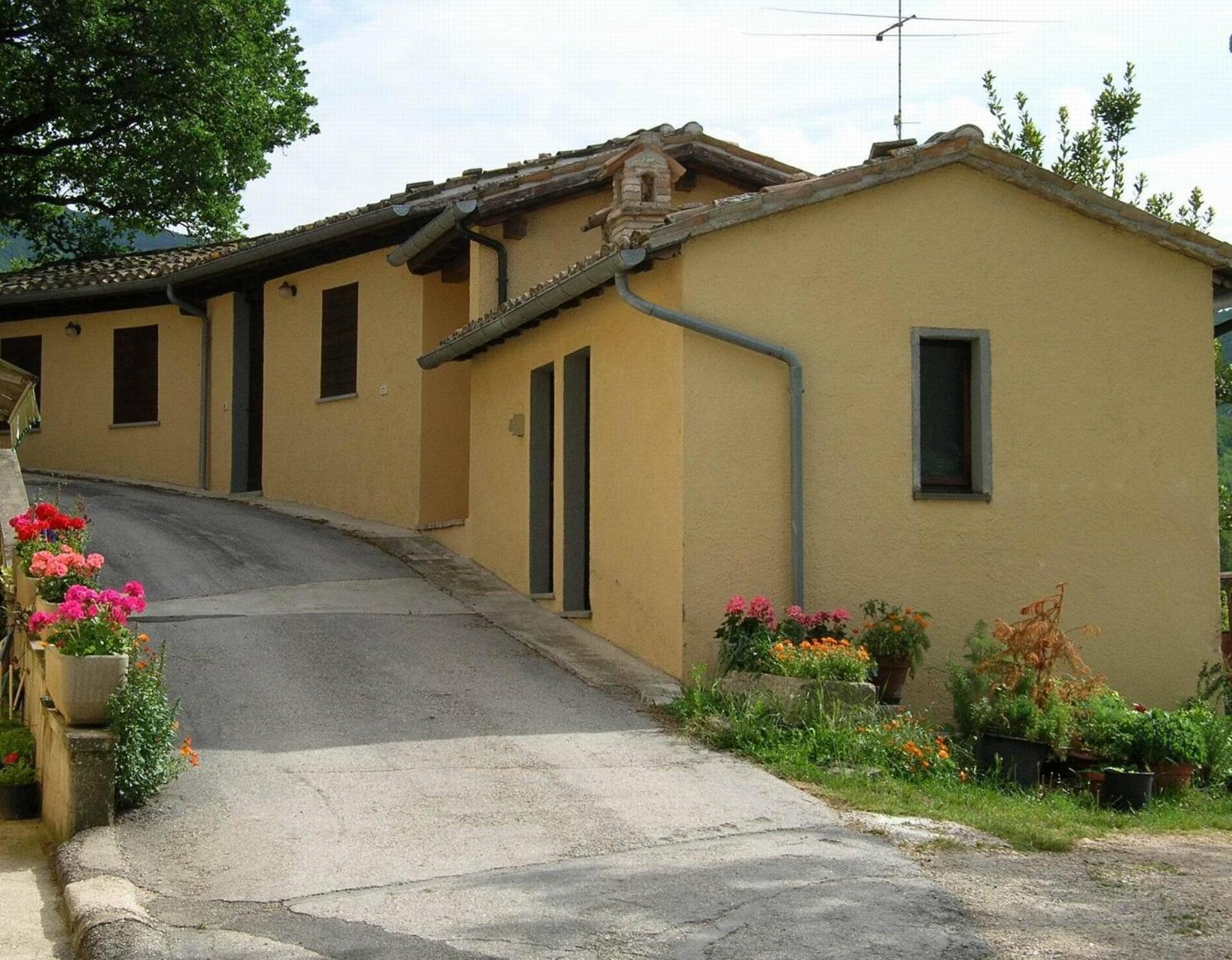 Agriturismo Orsaiola 우르바니아 외부 사진