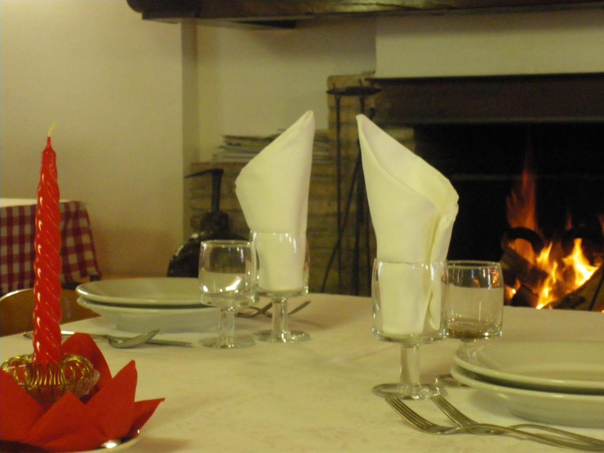 Agriturismo Orsaiola 우르바니아 외부 사진