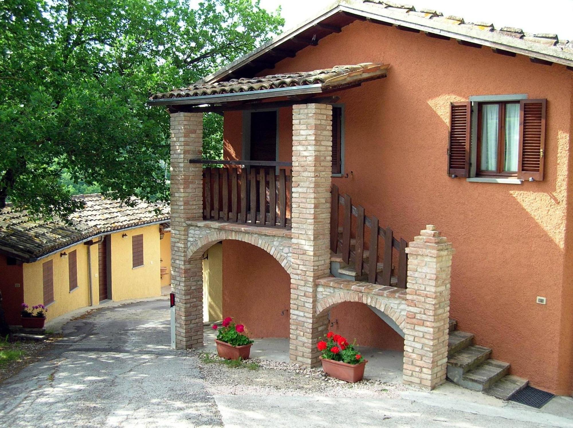 Agriturismo Orsaiola 우르바니아 외부 사진